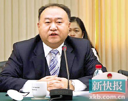 ■广州市政协副主席孙峰。图片来自市纪委官方微博